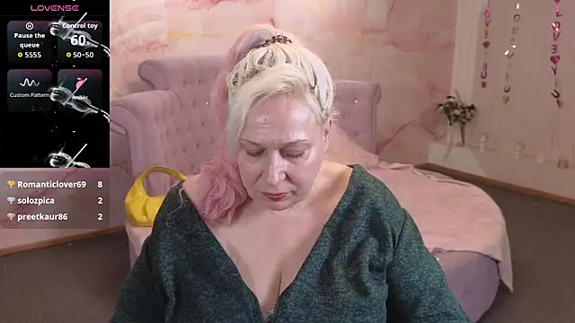 Penelope_Pinky's Live XXX Chat