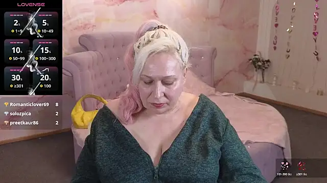 Penelope_Pinky Live XXX-chat