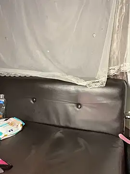 Chat +18 de lolisky1478 ao vivo