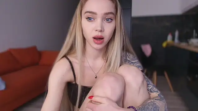 BillionCold Adlı Modelin Canlı XXX Sohbeti