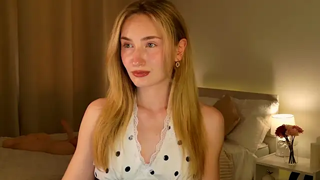 bella__rose Chat XXX live