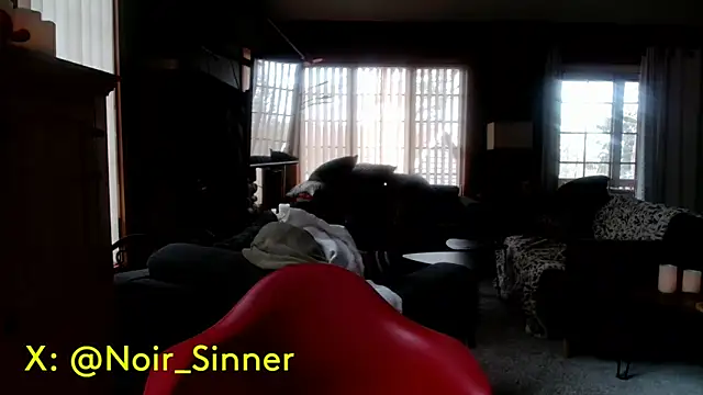sinnernoir élő XXX-chatje