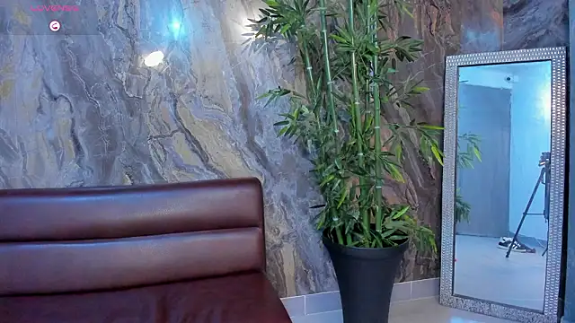 Oliver_Laurent_ Chat XXX in diretta