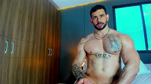 Chatroom XXX en direct de massimo_visconti