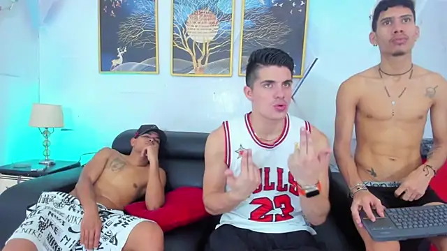 Alex_jeins_at 在線直播表演