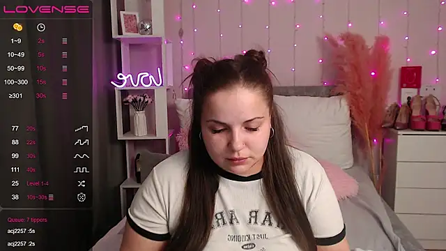 Crazyy_girl_ Chat XXX live