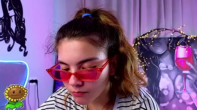 MargieDavidsonn Live XXX chat