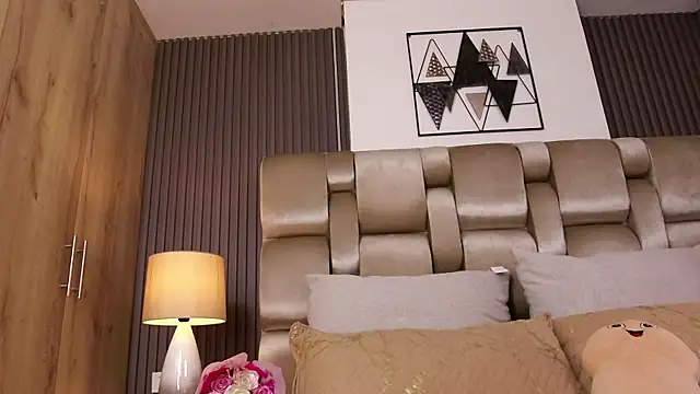 XXMILE live XXX chat