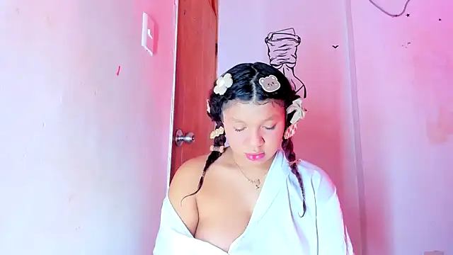 Czat XXX na żywo – Emily_Coper18