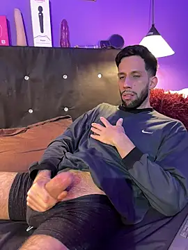 Czat XXX na żywo – Karim_mansur