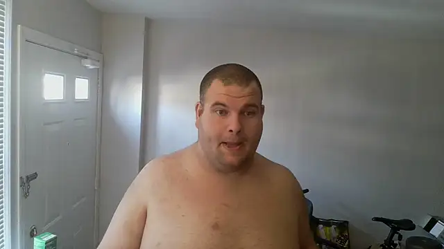 Bigneil222 Show in webcam