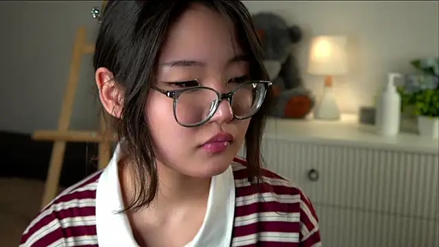 NelleMihalko – Live XXX-chat