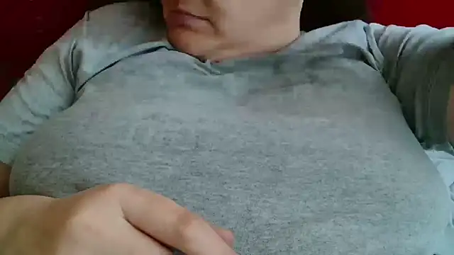 Lucinka1's Webcam Show