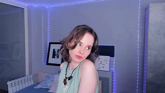 CrystaLeah's Live XXX Chat