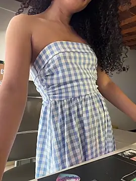 GabriSaenz 即時 XXX 聊天