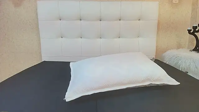 Chat +18 de Miladiosa ao vivo