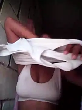 Chat XXX en directo de Ivanna_Sexually