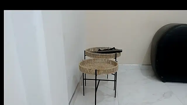 NOVAHOT98's Live XXX Chat