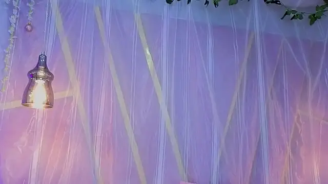 Czat XXX na żywo – EmmyCortez