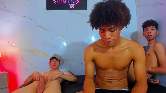 Spicy_guys – Live XXX-chat