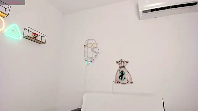 eileen_tanihara's Webcam Show