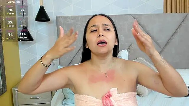 Sammy_Fit_ élő XXX-chatje