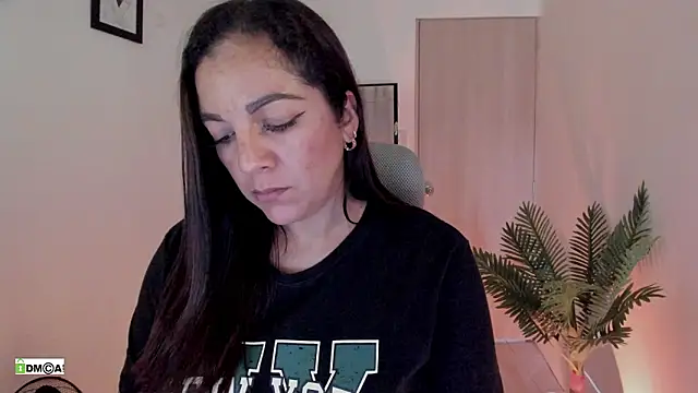 urcute_kitten Live XXX-Chat