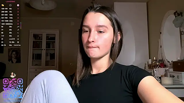 DarlineBrustera Chat XXX in diretta