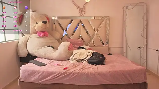 Chat XXX ao vivo de SABRIINA_TAY