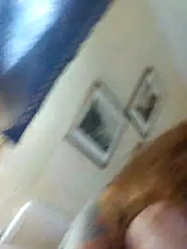 Chat XXX en directo de Love86Emily