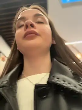 دردشة KristiRich الجنسية المباشرة