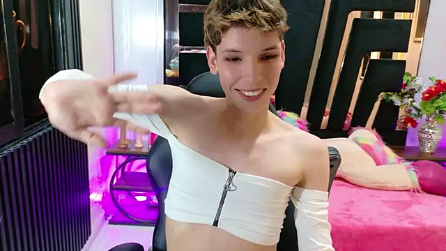 Stefany_PiInk webcam show