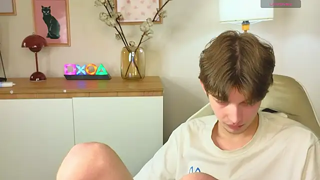 Chat XXX Live _Den1s_