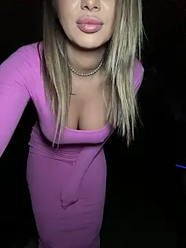 KirstieVegas' Live XXX Chat