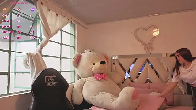 SABRIINA_TAY: απευθείας συνομιλία ΧΧΧ