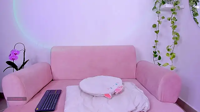 Chatroom XXX en direct de Catbaby888_