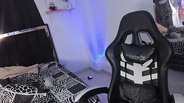 Moon_SammyのライブXXXチャット