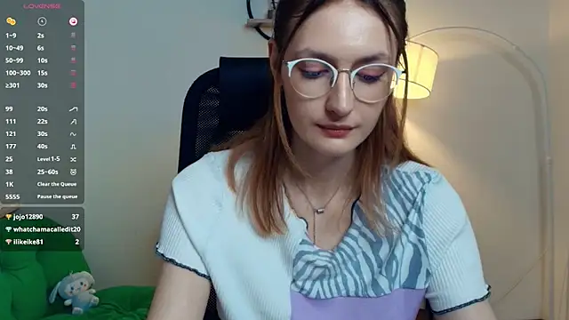 EasterBlink's Live XXX Chat