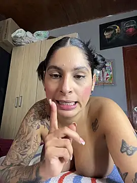 charlotte_stevenss_ Chat XXX in diretta