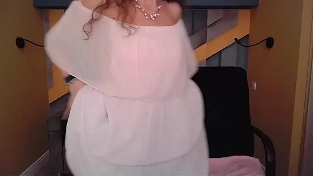 XXX chat uživo modela EllaLong