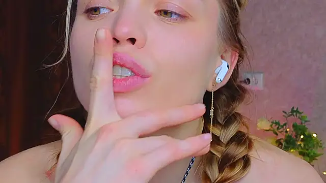 sinteas' Live XXX Chat