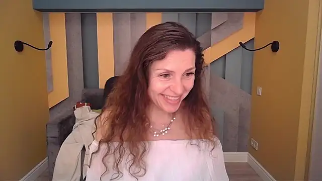 XXX chat uživo modela EllaLong