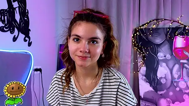 MargieDavidsonのライブXXXチャット