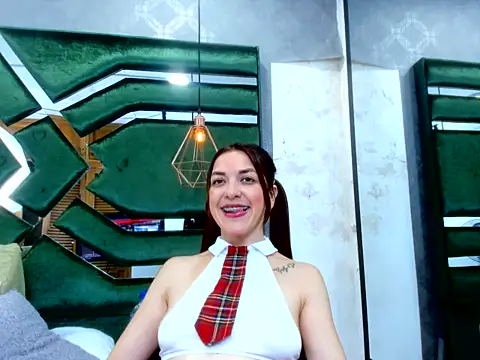 Candy_Stormi Chat XXX live