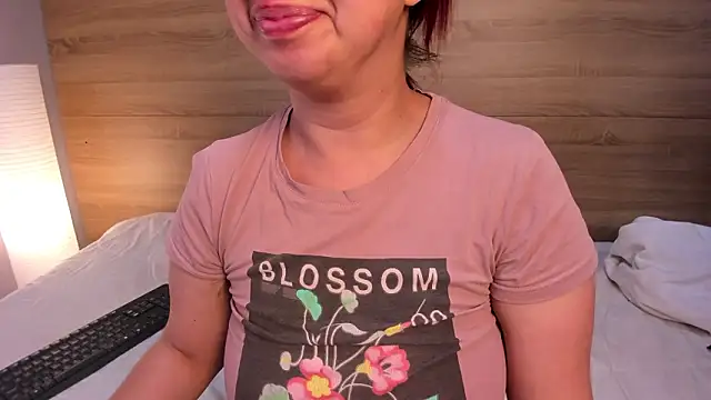 XXX chat uživo modela madelaine_blosson