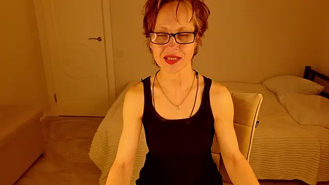 LioraWeiss' Live XXX Chat