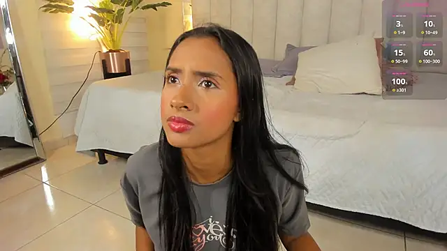 anny_kiut's Live XXX Chat