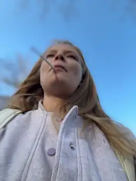 AnastasiaAniess' Live XXX Chat