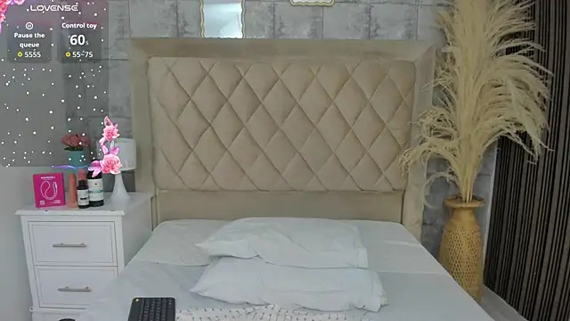 CleoFoxx_ webkamerás műsora