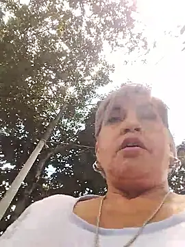 Chat XXX ao vivo de DirtyBIianca